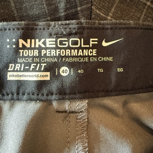 Nike Golf Shorts Men 40 Charcoal Gray Plaid Dri-Fit Dry Performance Athletic - Picture 4 of 8